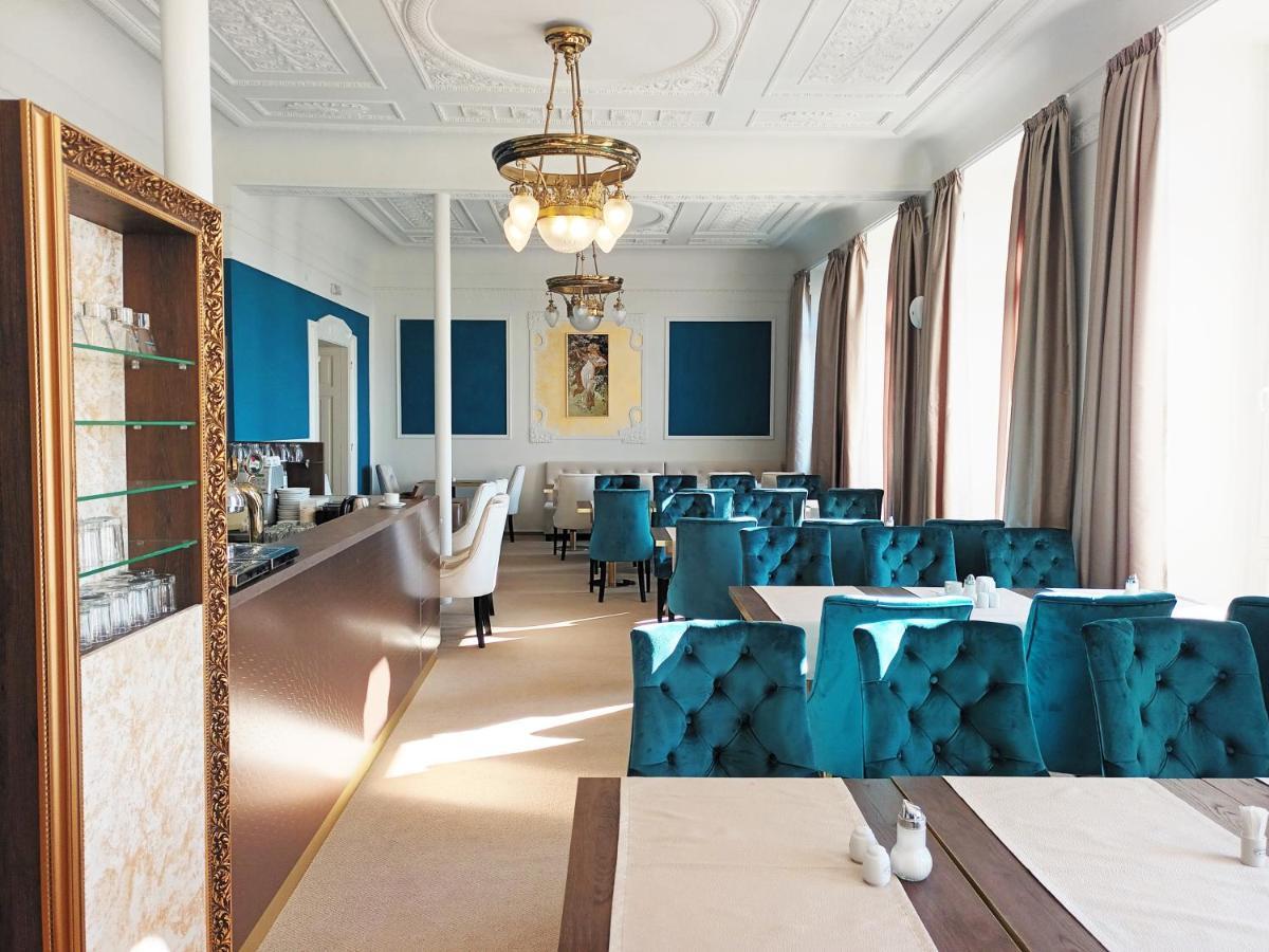 Hotel Maxim Mariánské Lázně Esterno foto