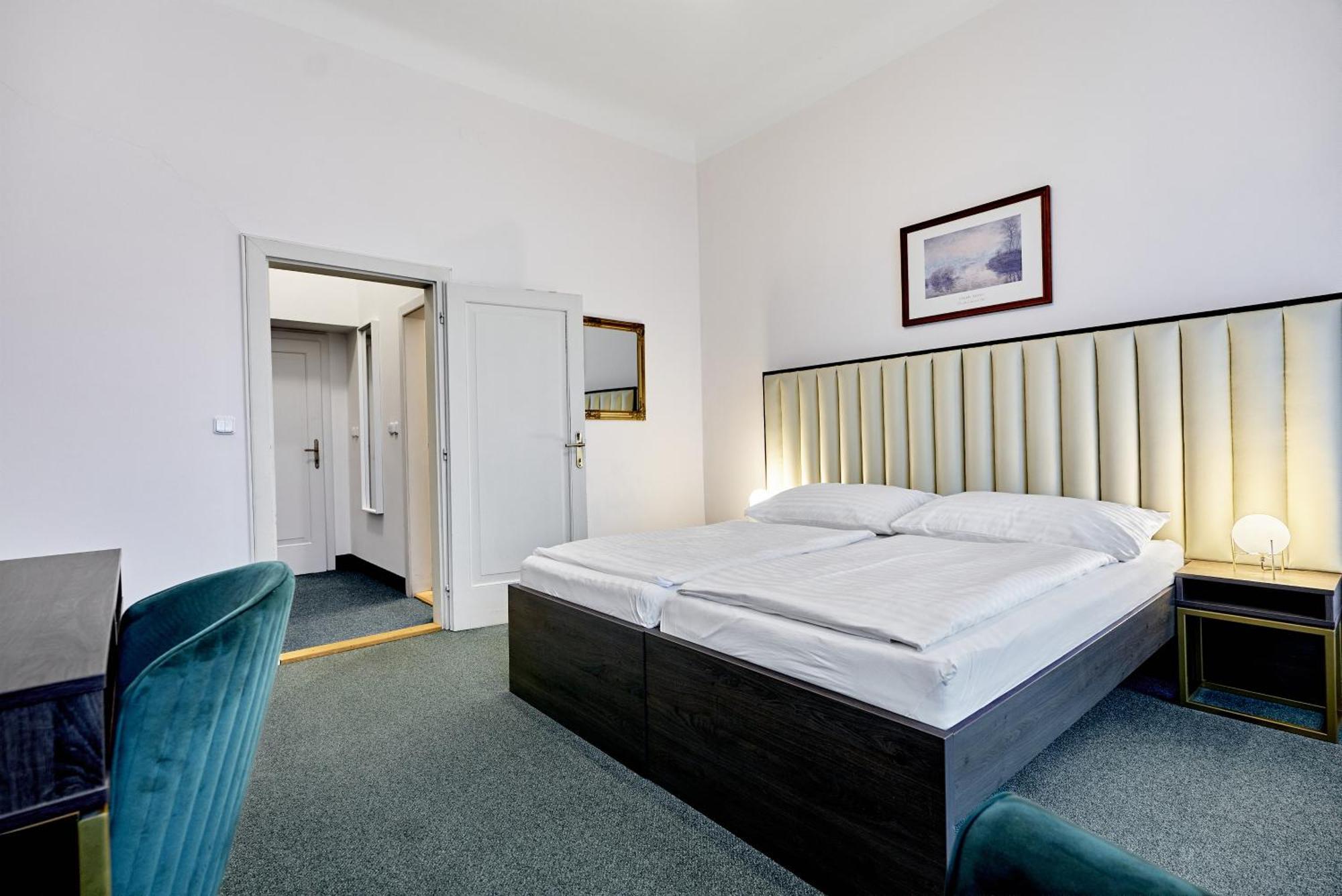Hotel Maxim Mariánské Lázně Esterno foto
