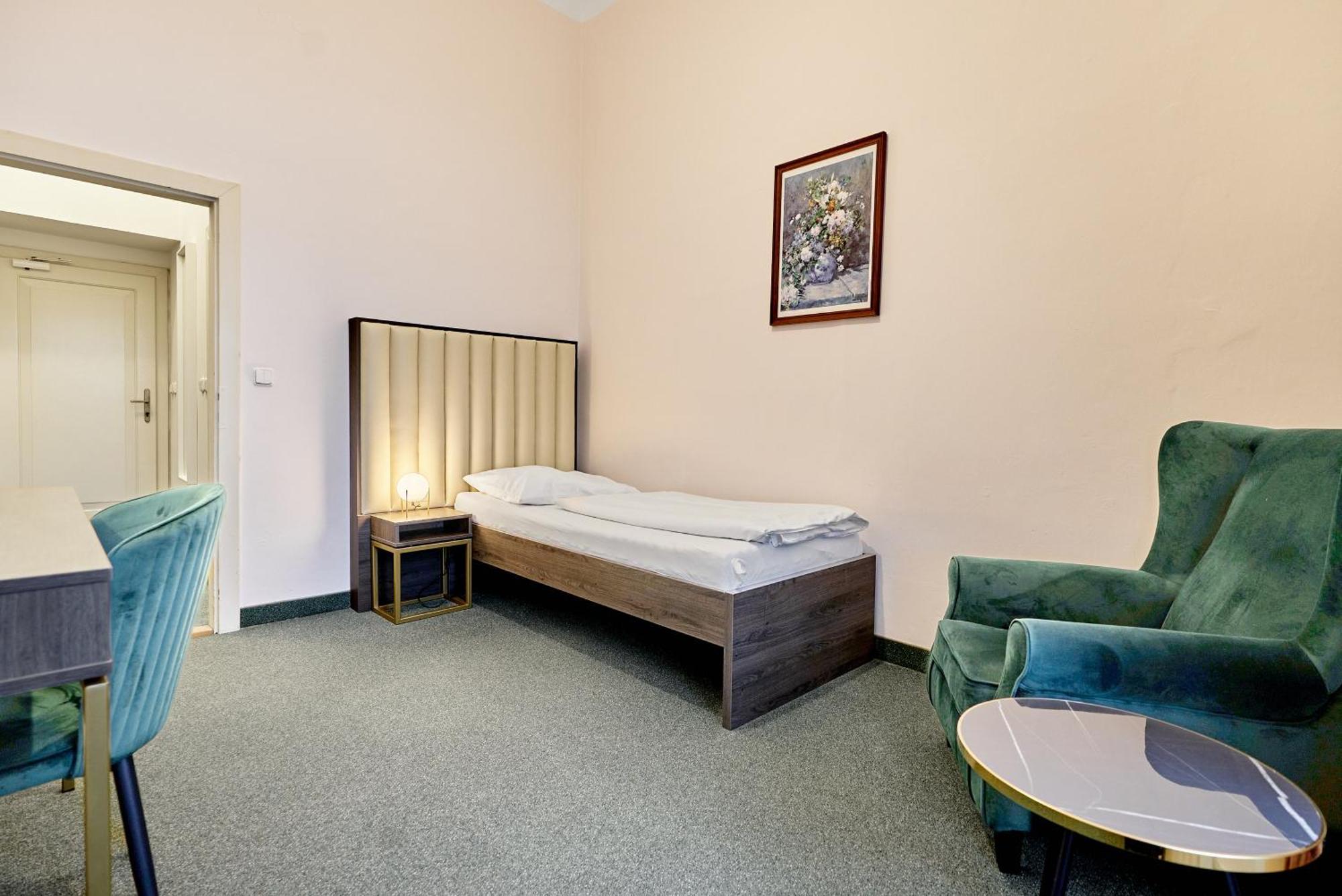 Hotel Maxim Mariánské Lázně Esterno foto